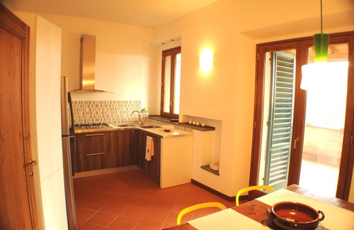 Castelfranco Piandisco Villa | Idyllic Villa in Tuscan Hills with Private Pool & Views