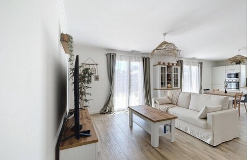 Audenge Villa | Villa on the Bay of Arcachon