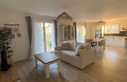 Audenge Villa | Villa on the Bay of Arcachon