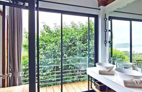 Ko Pha-ngan Villa | Villa on the Rock with 360 Bay Views and Private Pool