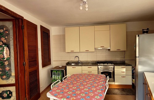 Santa Maria di Castellabate Villa | Villa Retreat with Pool, Garden & Ocean Views - 10/10 Rated
