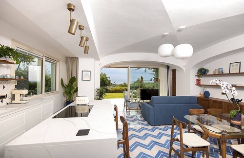 Forio House | Villa Opalina: Bright Townhouse with Pool & Free Wi-Fi