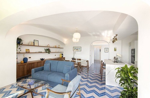 Forio House | Villa Opalina: Bright Townhouse with Pool & Free Wi-Fi