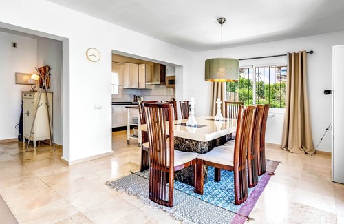 Torreblanca Villa | Villa 'Ophelia': Oceanfront Retreat with Heated Pool & Wi-Fi