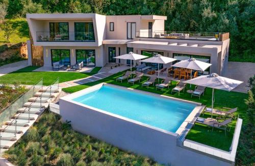 Peroulion Villa | Villa Optima by Villa Plus