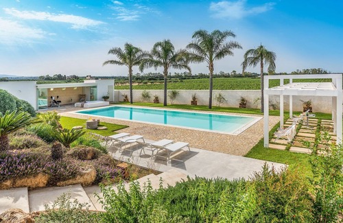 Marausa Villa | Villa Ortesi: Five Bedroom Retreat with Pool and Spa