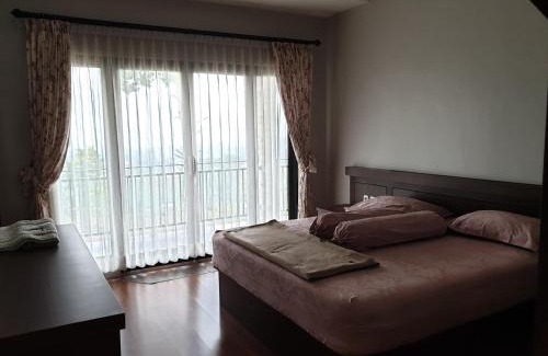 Sidomulyo Villa | Top-Rated Villa Otti in Batu: Family-Friendly Retreat
