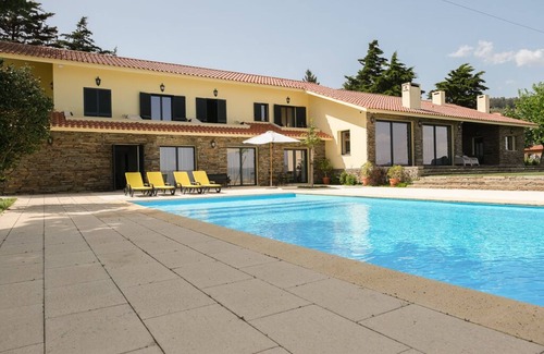 Peso da Regua Cottage | Idyllic Villa with Pool, Tennis Court & River Views
