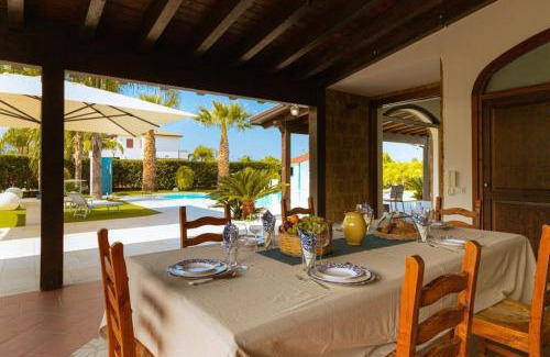 Campofelice di Roccella Villa | Villa Oxidiana with pool and garden