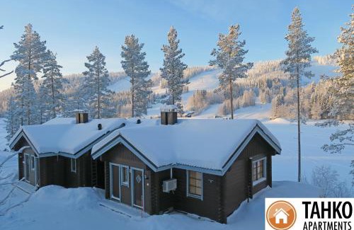 Tahkovuori Villa | Relax at Villa Ozero: Oceanfront Bliss with Private Beach