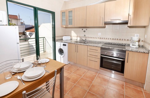 Retur House | Villa Pêonia: Guest Rated 10/10 with Pool and Spa Amenities