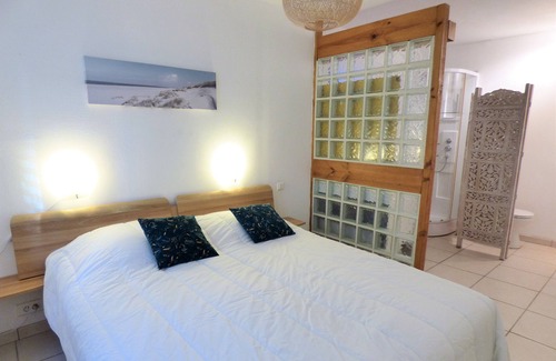 Vieux-Boucau-les-Bains Villa | Villa Palma: Family Retreat with Pool, 600m to the Beach