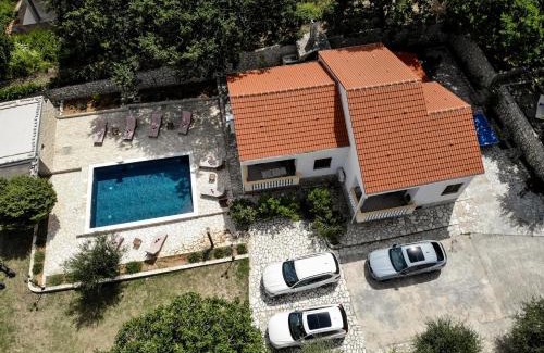 Bosana House | Relax at Villa Pag Dubrava with Pool and Ocean View
