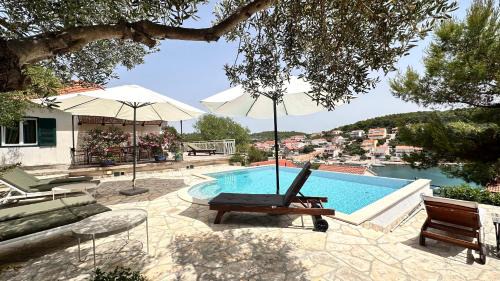 Tijesno Villa | Villa Paladin - Premier Villa with Pool by Garden Resort