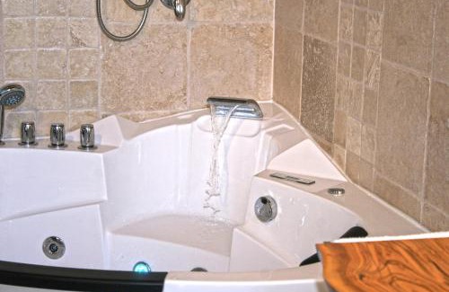 Chianalea Bed & Breakfast | Cozy Villa Paladino: Pet-Friendly B&B with Ocean Views