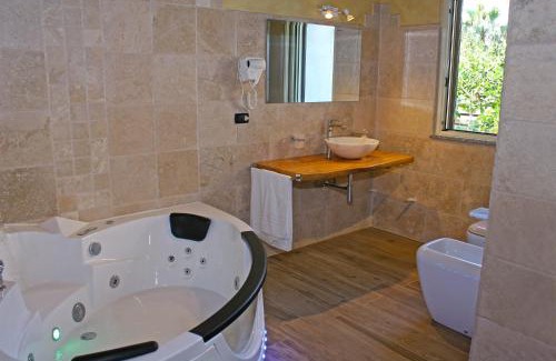 Chianalea Bed & Breakfast | Cozy Villa Paladino: Pet-Friendly B&B with Ocean Views