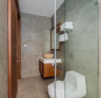 Ao Nang Villa | Villa Palavee: Oceanfront Bliss with Pool & 9.5/10 Rating