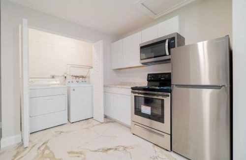 Florida North Atlantic Coast House | Pet-Friendly Villa Palm Beach Gardens - 4-Star Family Retreat