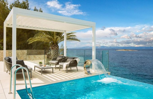 Blato Villa | Oceanfront Villa Palma: Family-Friendly Retreat with Pool