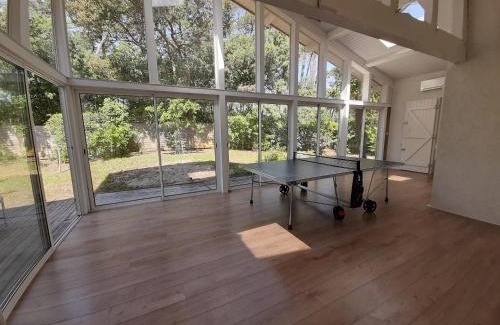 Vieux-Boucau-les-Bains House | Discover Villa Palma: Oceanfront Suites Near the Beach