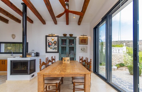 El Portet House | Villa Paloma: Oceanfront Retreat with Private Pool & Spa