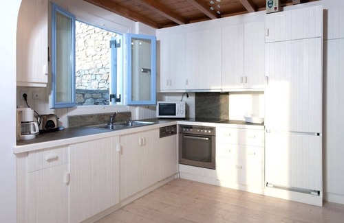 Faros Armenistis Villa | Experience Villa Paneli's Enchanting View in Mykonos