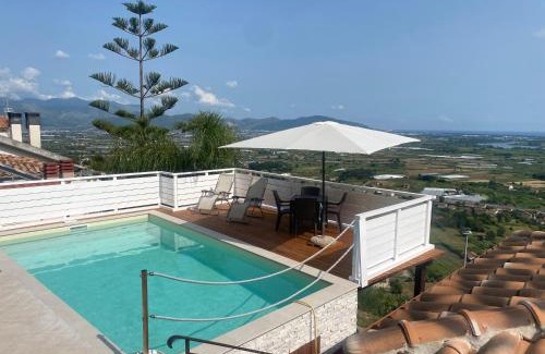Monte San Biagio House | Experience Villa Panoramica: Top Rated with Pool & Kitchen