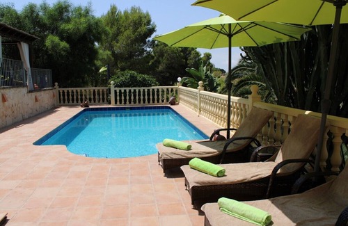 Arnella Villa | Relax at Villa Panoramique with Private Pool Near Beaches