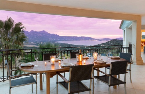 Lumio Villa | Pet-Friendly Villa Panoramique in Scenic Lumio