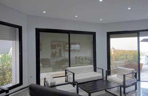 Nabeul Governorate Bed & Breakfast | Villa Panoramique: Pool & Jacuzzi & Forest Farmhouse