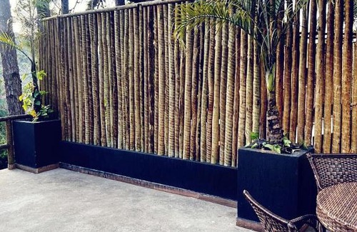 Juquia Hotel | Relax at Villa Pantai Secret Place with Oceanfront Views