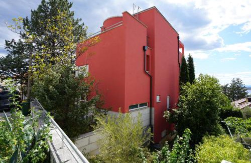 Dramalj Villa | Villa Panthera: Guest Rated 9.8 with Oceanfront Pool & Spa
