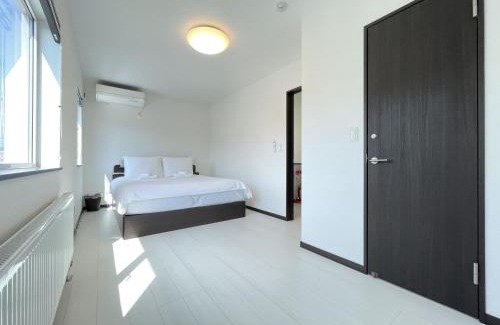 Furano House | Villa Paolo: Family-Friendly Retreat with Hot Tub & Breakfast