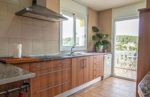 Sant Pere de Ribes Villa | Relaxing Villa Papallona with Pool and Spa Amenities