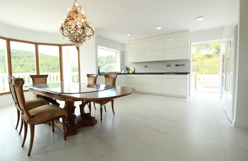 Sant Pere de Ribes Villa | Villa Paradise Playa: Family & Pet-Friendly Retreat Near Sitges
