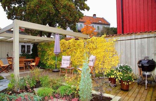Trondheim Villa | Villa Paradiso, Cathedral View & Parking