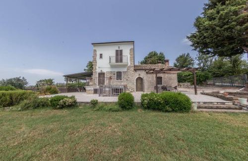 Gesualdo Villa | Top-Rated Villa Paradiso - Irpinia with Oceanfront Bliss