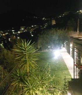 Camogli House | Villa Paradiso: Family-Friendly Retreat with 9/10 Guest Rating