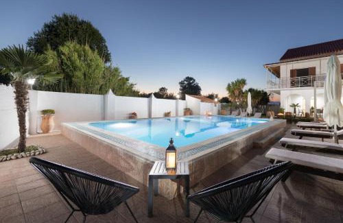 Roda Villa | Villa Paradiso: Beachside Oasis with Pool & Lush Gardens