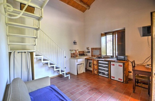 Mirto House | Villa Pascal A: Inviting House with Pool and Free Wi-Fi