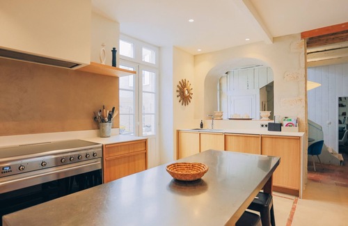 Saint-Martin-de-Re Villa | Villa Passé Simple - Pool & Jacuzzi with 10/10 Guest Rating