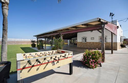 Chipiona House | Villa Pastrana: Ideal Getaway with Pool & Pet-Friendly Amenities