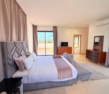 Annakhil Villa | Villa Patel