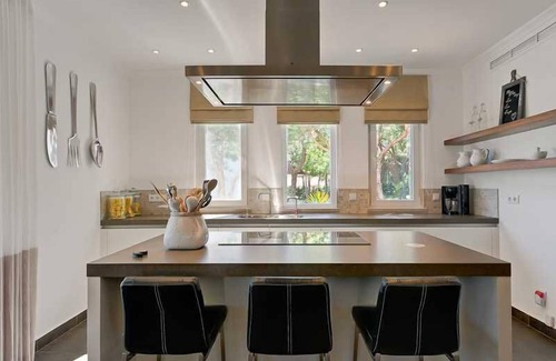Castro Marim Villa | Experience Villa Pebble Beach - Oceanfront Bliss Awaits!