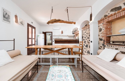 Orosei Villa | Villa 'Pedduzza' with Sea View, Private Terrace and Wi-Fi