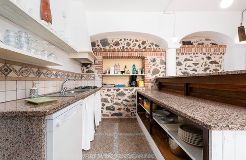 Orosei Villa | Villa 'Pedduzza' with Sea View, Private Terrace and Wi-Fi