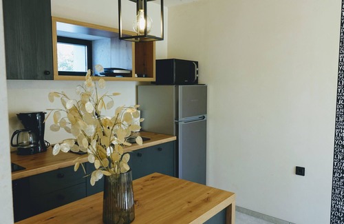 Pazin House | Discover Villa Pepa: Family-Friendly with Pool & Breakfast