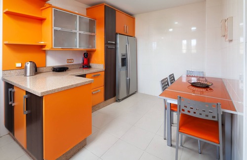 Velez-Malaga Villa | Villa 'Pepa': Oceanfront Retreat with Pool & Spa Amenities