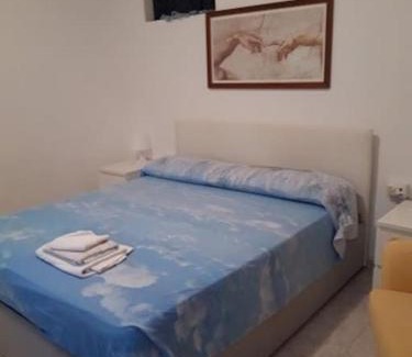 Apecchio House | Pet-Friendly Villa Patty: Oceanfront Escape with Hot Tub