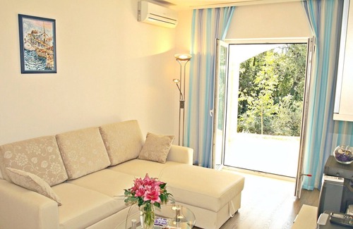 Cilipi Villa | Discover Villa Perić: Family-Friendly Getaway in Čilipi